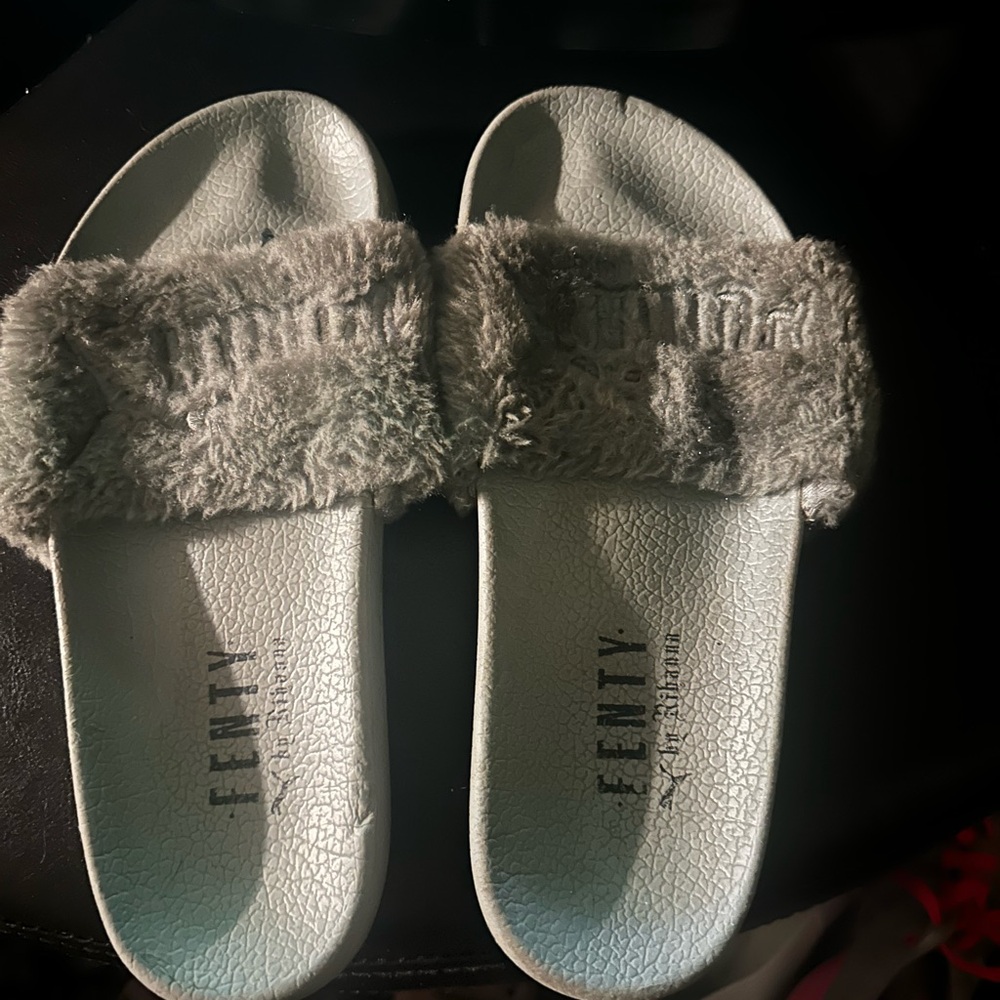 FENTY by Rihanna Gray Fur Slide Slippers